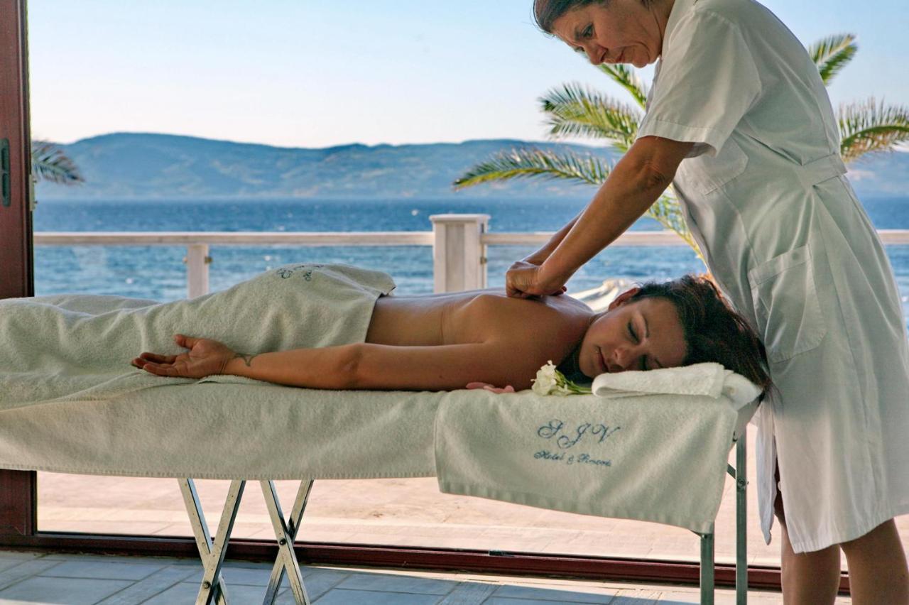 Viva Mare Hotel & Spa Mithimna Extérieur photo
