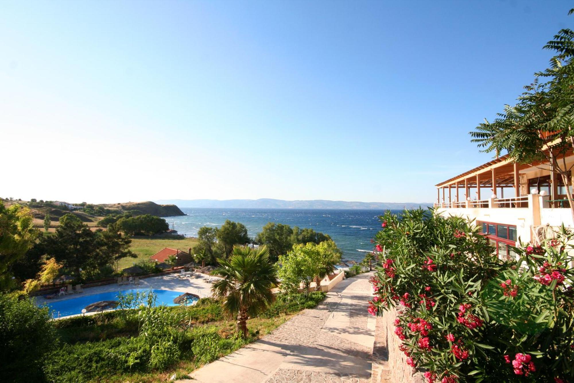 Viva Mare Hotel & Spa Mithimna Extérieur photo